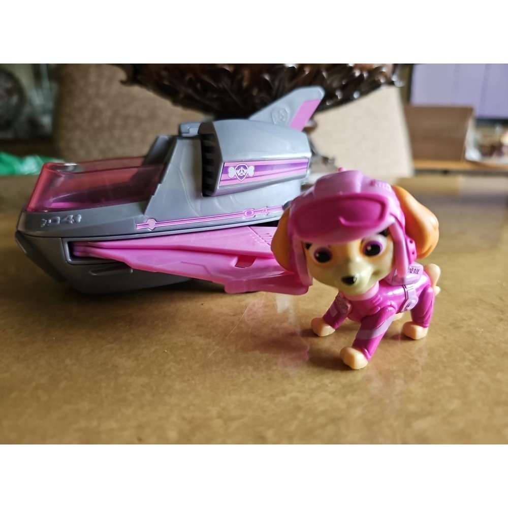 PAW Patrol Skye's Rescue Jet with Extendable Wings Play Vehicle & Skye Kid Toy